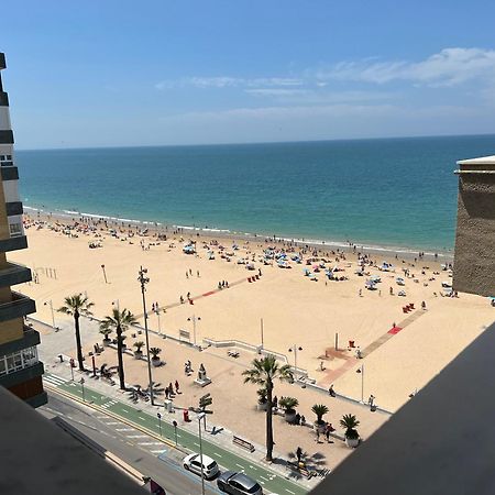 Atico Primera Linea De Playa. كاديز المظهر الخارجي الصورة